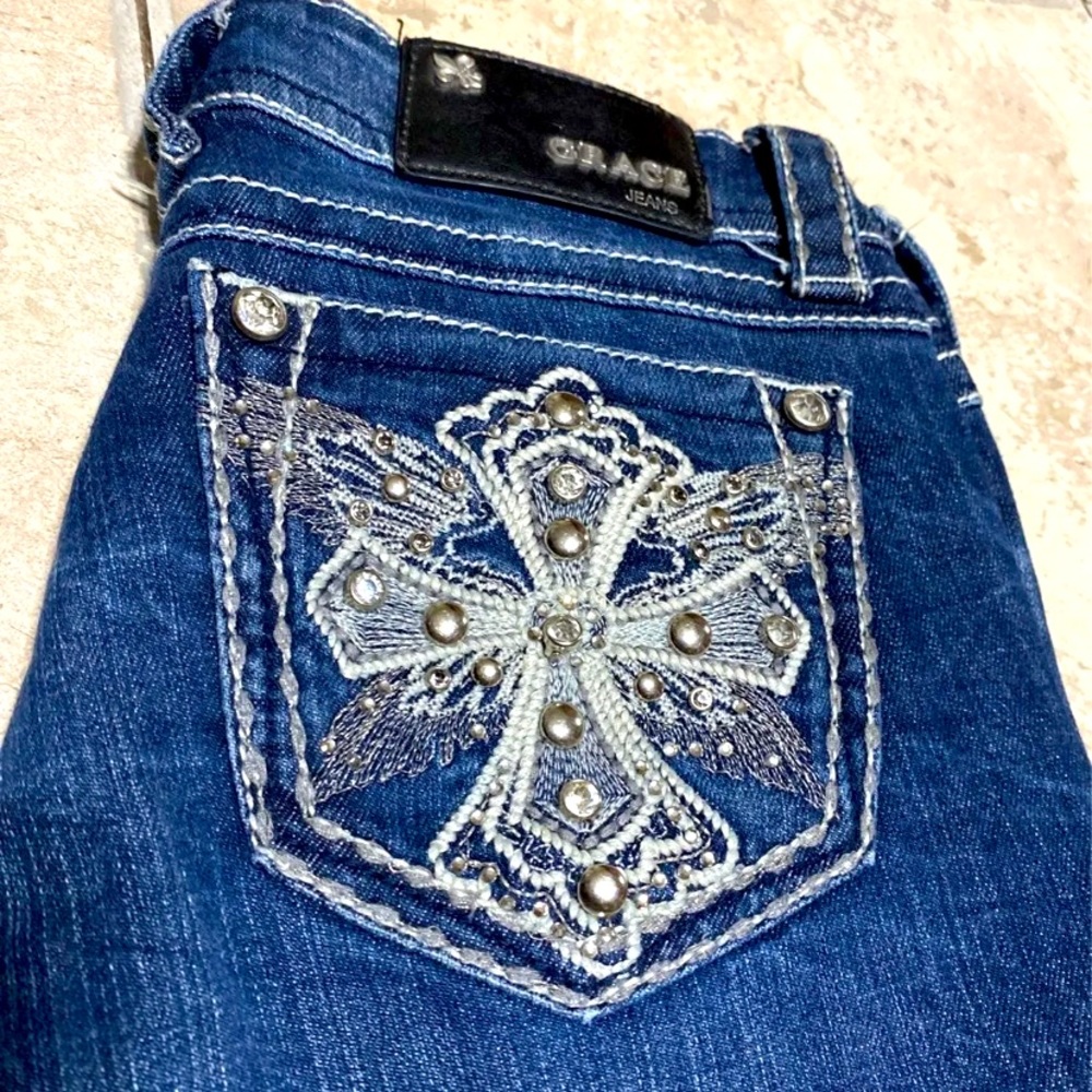 Grace in La Bootcut Jeans